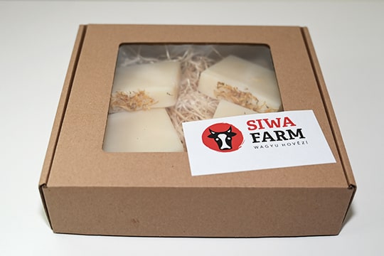 Dárkové balení 4kostky vonných mýdel z hovězího loje